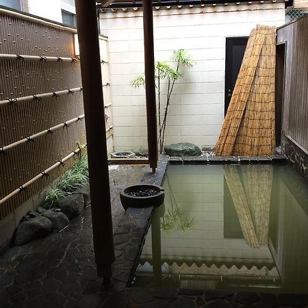 Отель Utsumionsen Ichizu Aichi Экстерьер фото